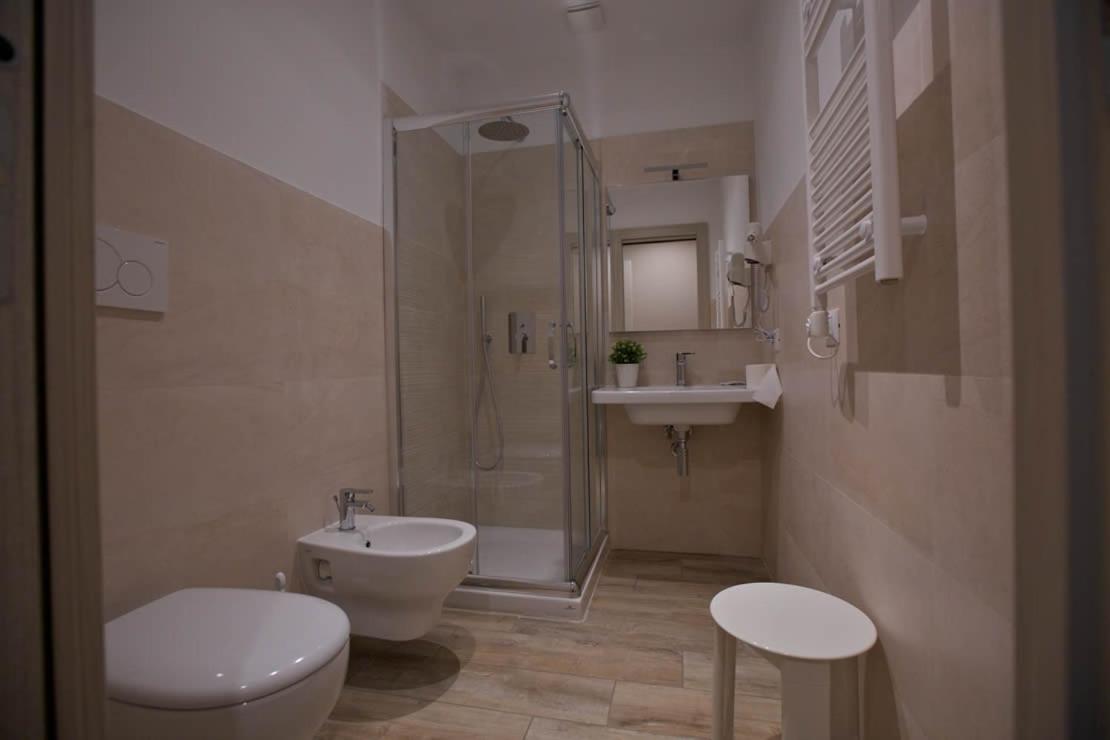 Onorati Hotel Priverno Eksteriør billede